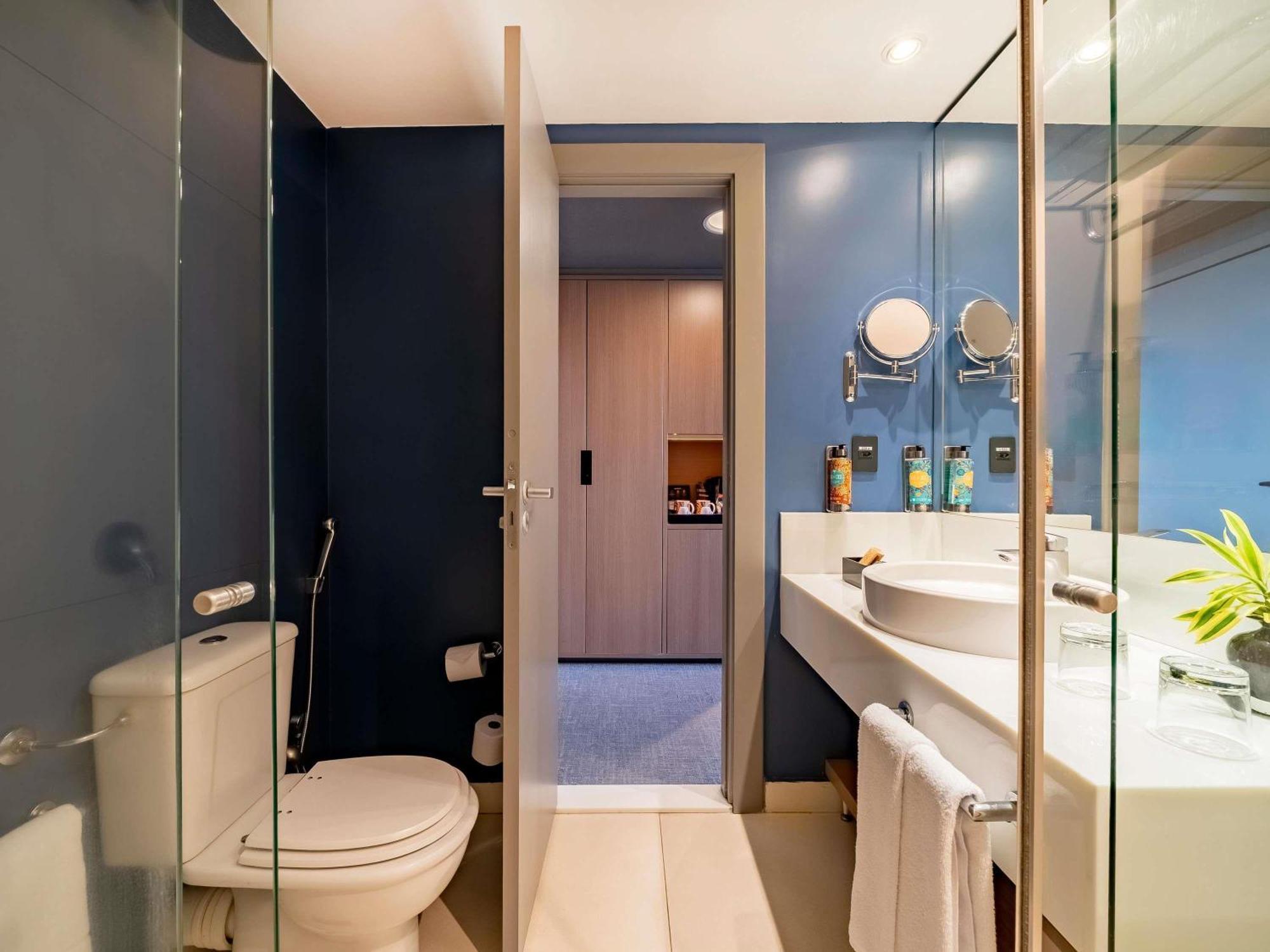 Hotel Pullman Sp Airport 5*