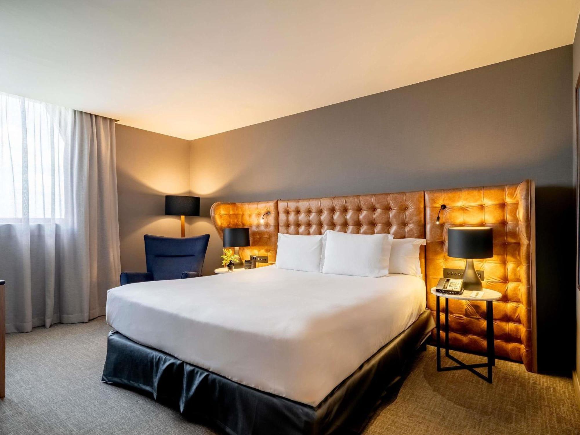 Pullman Sp Airport Hotel 5*